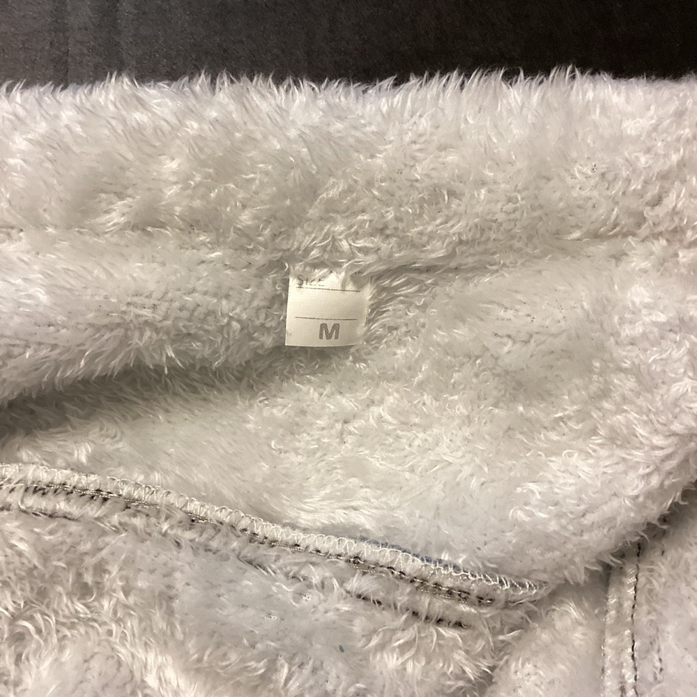 Men's Blue Denim Jacket with White Sherpa Collar Size Medium - Picture 8 of 8